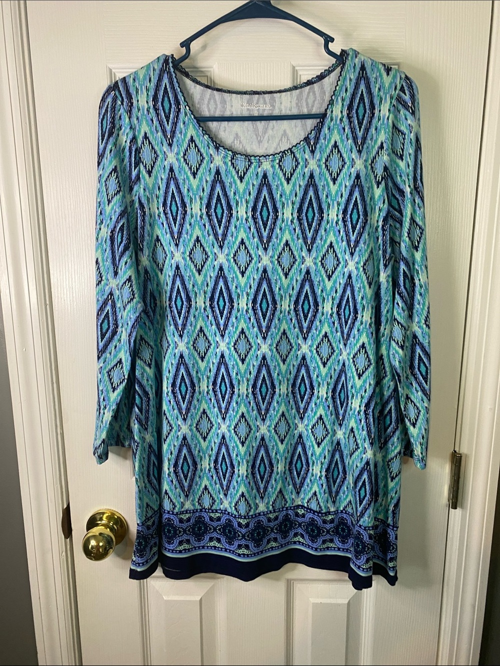 Kim Rogers Aqua Teal Patterned Scoop Neck TunicSize Medium.